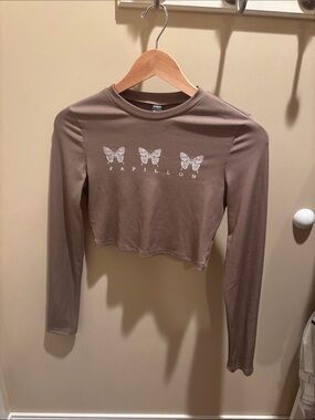 SHEIN Taupe Papillon Long Sleeve Crop Top